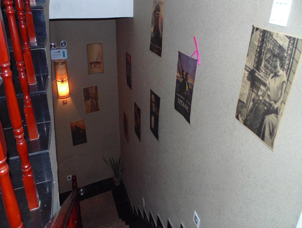 Hua Qiu Ku Youth Hostel East Street Branch Xi'an  Eksteriør billede